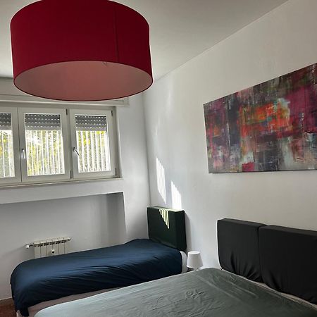 Bam Bam Tiburtina Guesthouse ローマ エクステリア 写真