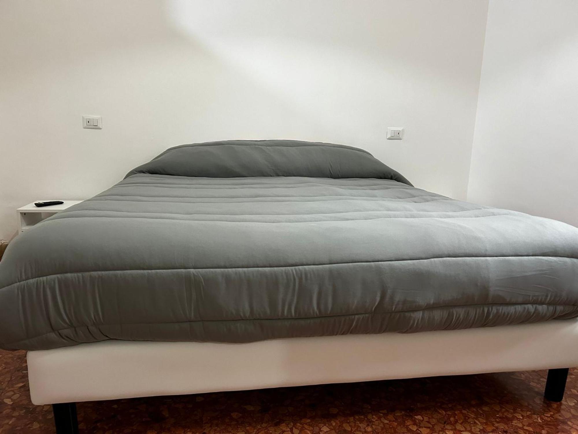 Bam Bam Tiburtina Guesthouse ローマ エクステリア 写真