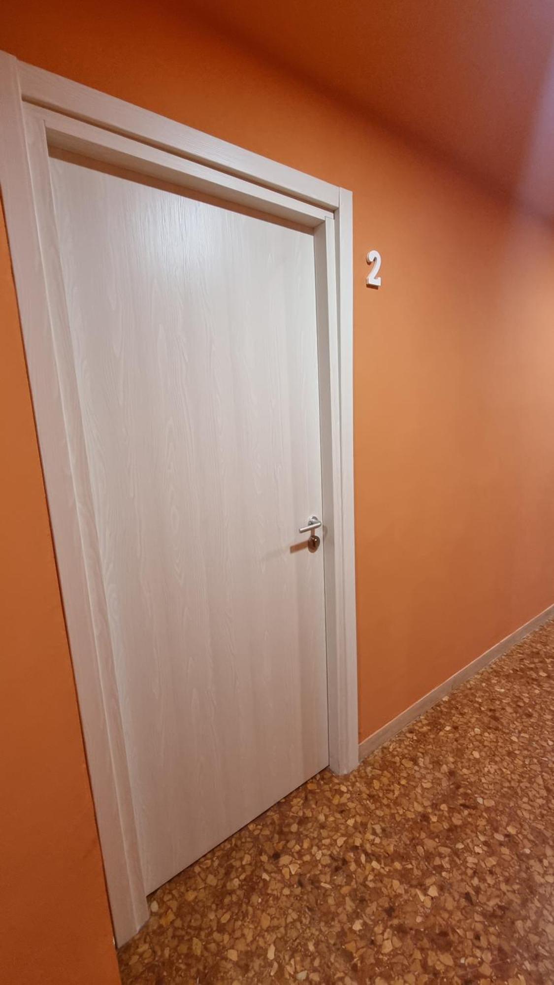 Bam Bam Tiburtina Guesthouse ローマ エクステリア 写真