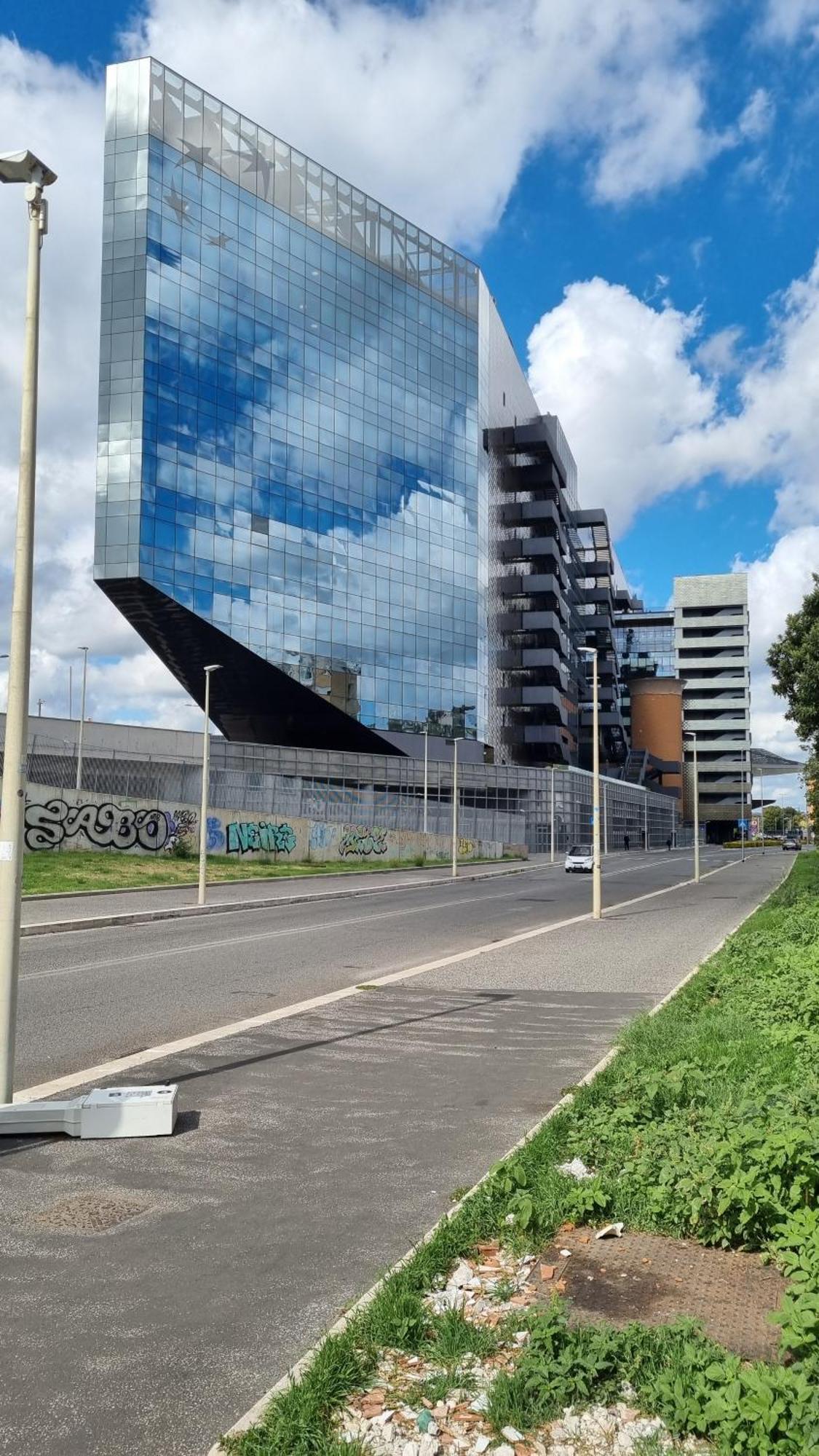 Bam Bam Tiburtina Guesthouse ローマ エクステリア 写真