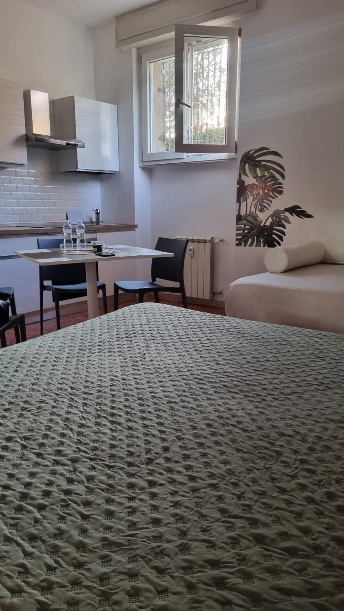 Bam Bam Tiburtina Guesthouse ローマ エクステリア 写真